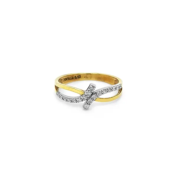 Nhẫn vàng đính kim cương