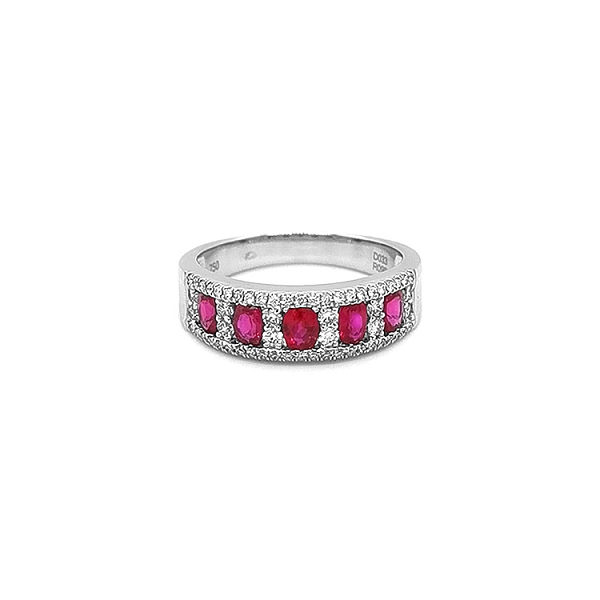 Nhẫn vàng đính ruby và kim cương