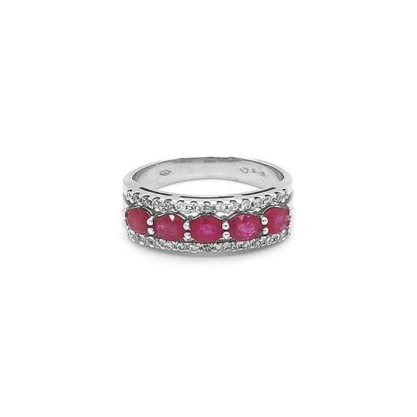 Nhẫn vàng đính ruby và kim cương