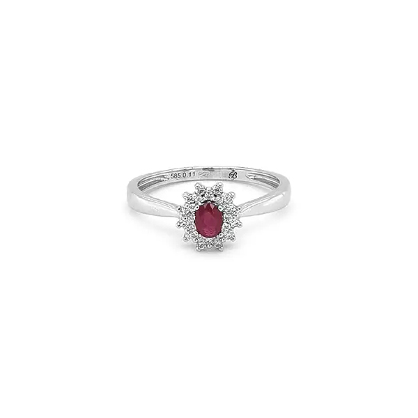 Nhẫn ruby với kim cương trắng vàng