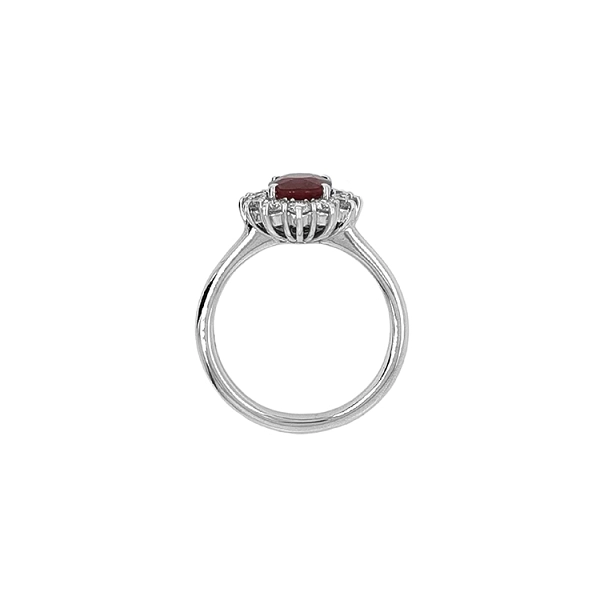 Nhẫn vàng đính ruby và kim cương