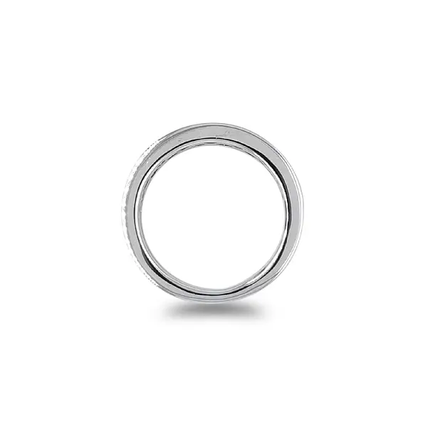 Nhẫn vàng đính kim cương