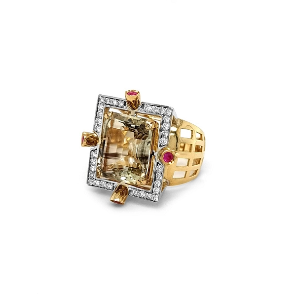 Nhẫn vàng đính topaz và kim cương