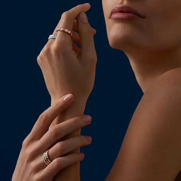 Nhẫn vàng Chopard Ice Cube 827702-5259