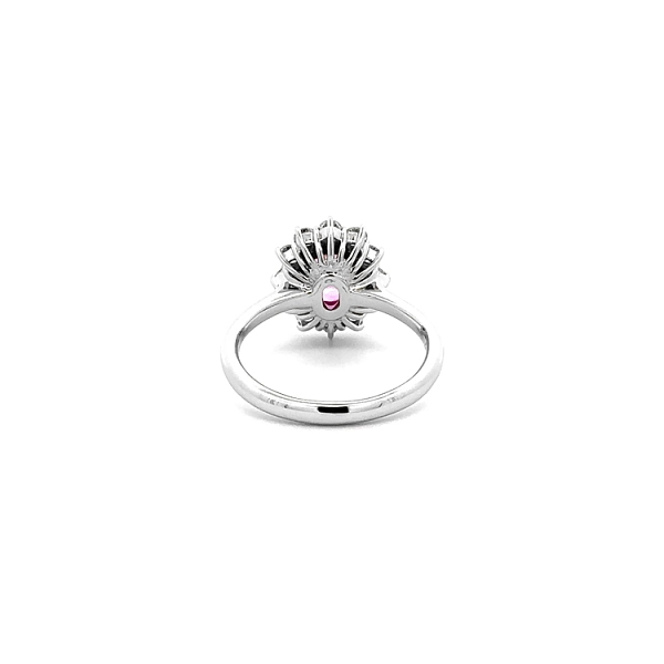Nhẫn vàng đính ngọc hồng sapphire và kim cương