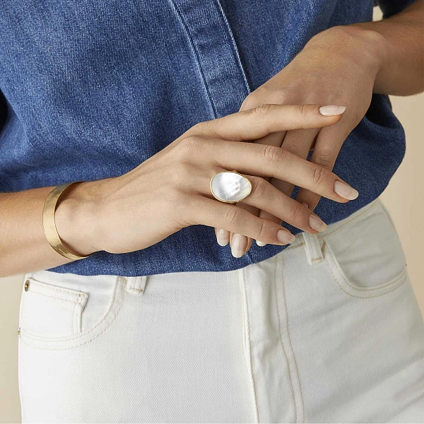 Nhẫn vàng Marco Bicego Lunaria AB564 MPW Y 02