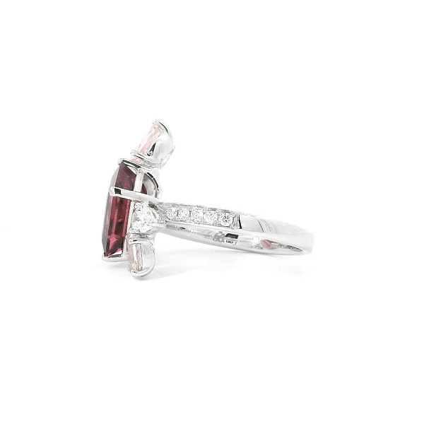 Nhẫn Tourmaline cao cấp đính đá Morganite và kim cương