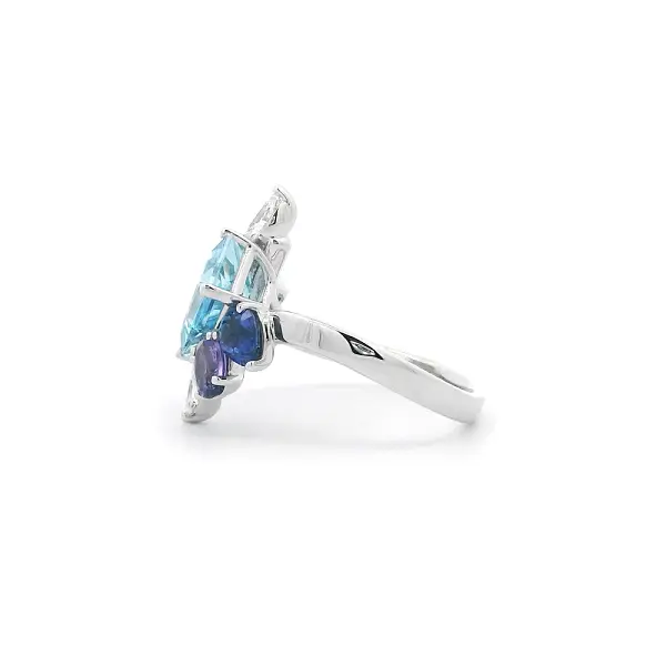 Nhẫn đính đá Aquamarine, Sapphire và Kim cương trong thiết kế sang trọng