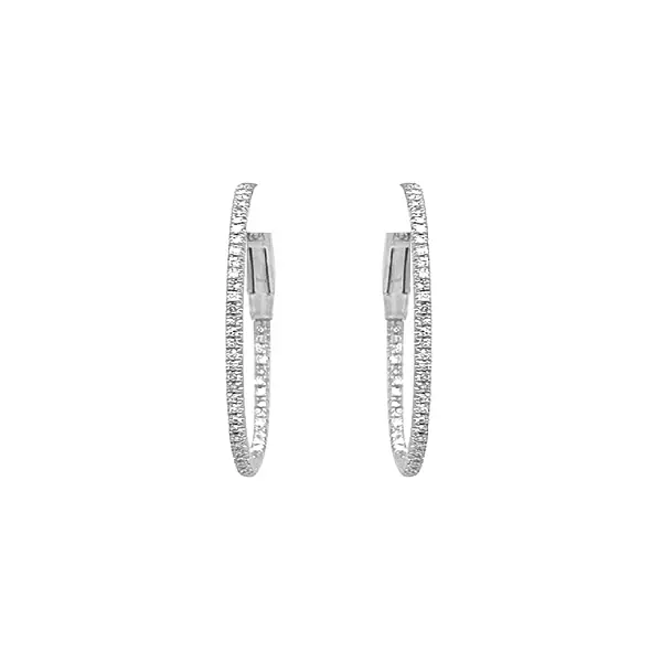 Vòng tai tròn bằng vàng đính kim cương