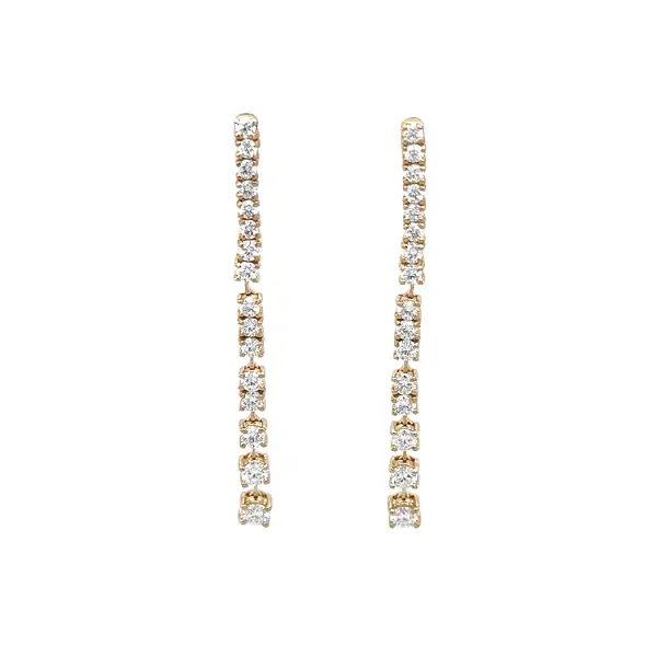 Vòng tai vàng đính kim cương