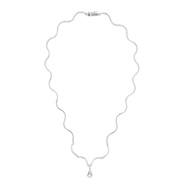 Vòng cổ vàng đính kim cương