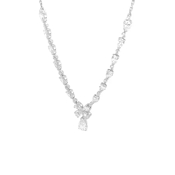 Vòng cổ vàng đính kim cương