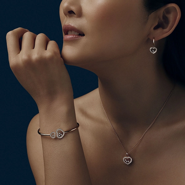 Vòng tay Chopard Happy Diamonds vàng 85A614-5202