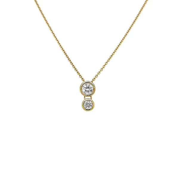 Mặt dây chuyền vàng đính kim cương