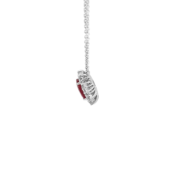 Mặt dây chuyền vàng đính ruby và kim cương