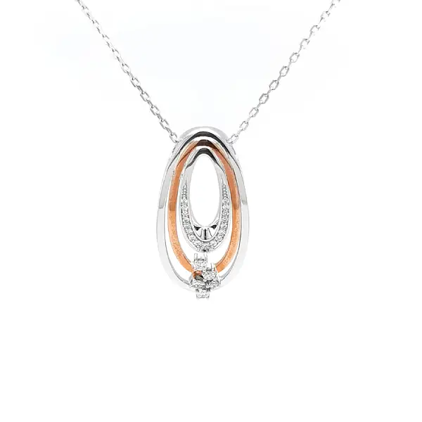 Mặt dây chuyền vàng đính kim cương