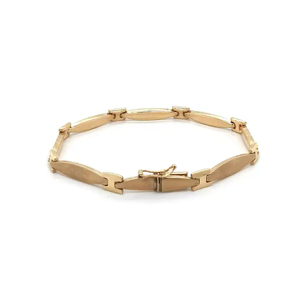 Vòng tay nữ bằng vàng