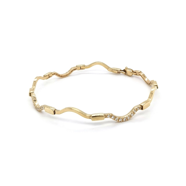 Vòng tay nữ bằng vàng đính đá zircon