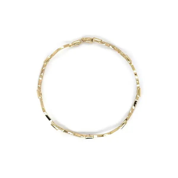 Vòng tay nữ bằng vàng đính đá zircon