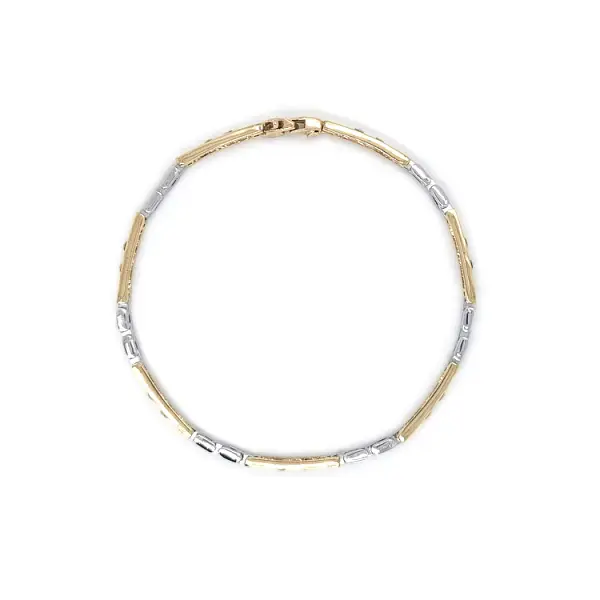 Vòng tay kết hợp vàng