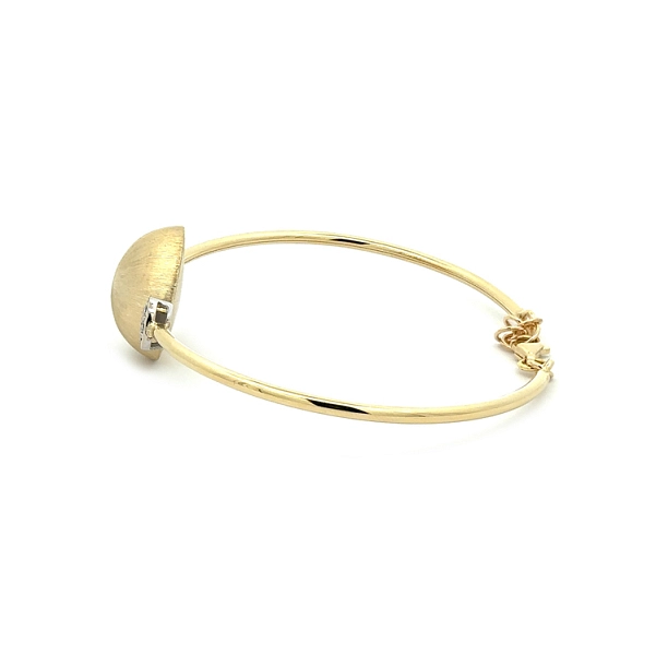 Vòng tay nữ bằng vàng đính đá zircon