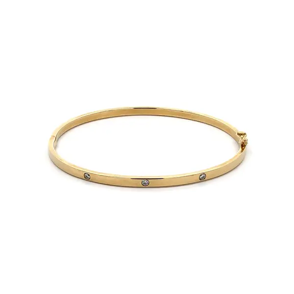 Vòng tay vàng cố định đính đá zircon