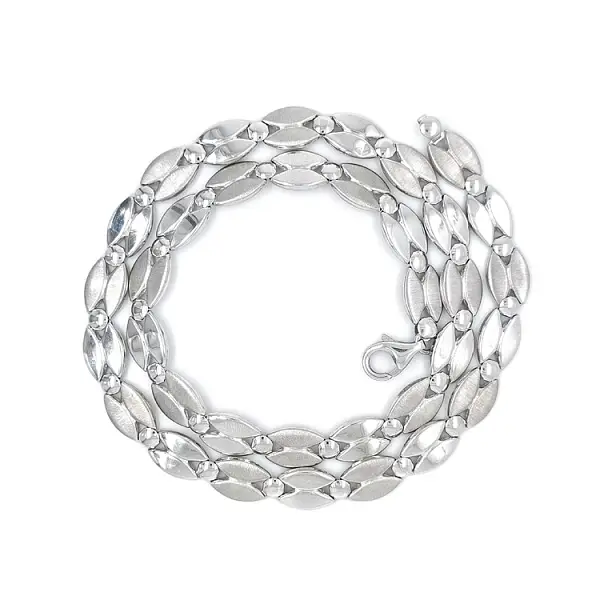 Vòng cổ vàng trắng cho phái nữ