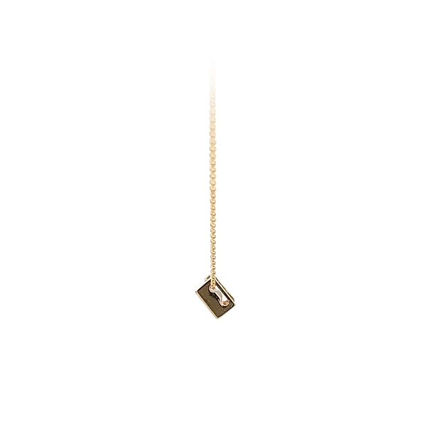 Vòng cổ kim cương vàng với đá zircon