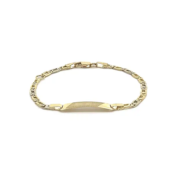 Vòng tay em bé vàng có tấm biển