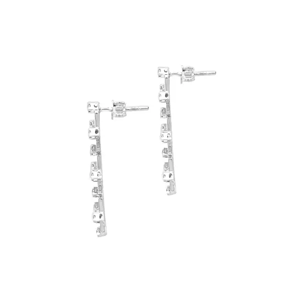 Vòng tai vàng đính đá zircon