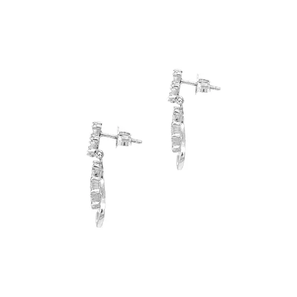 Vòng tai vàng đính đá zircon