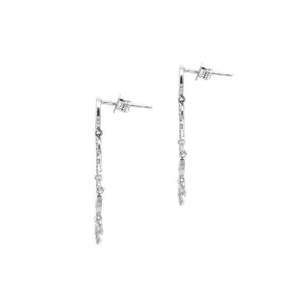 Vòng tai vàng đính đá zircon