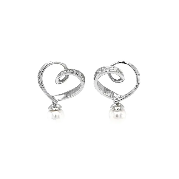 Hoa tai vàng trắng thanh lịch gắn ngọc trai và zircon