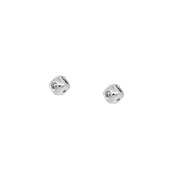 Khuyên tai bằng vàng trắng đính đá zircon trắng