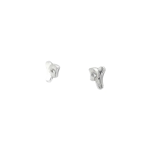 Khuyên tai bằng vàng trắng đính đá zircon trắng