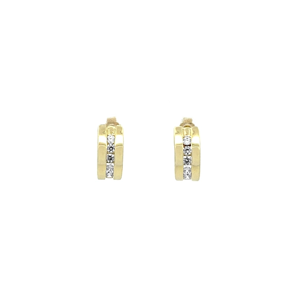 Vòng tai vàng đính đá zircon hình bán nguyệt