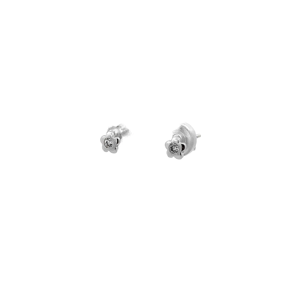 Khuyên tai hoa với đá zircon