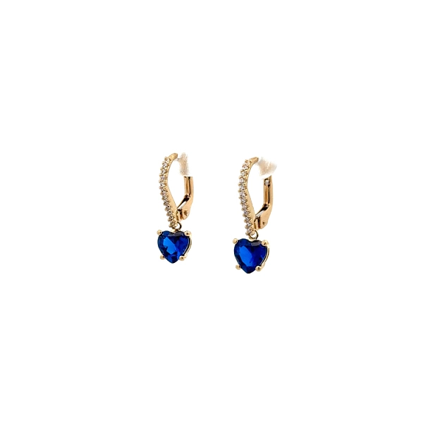 Những đôi bông tai dáng dài thanh lịch, được trang trí bằng đá sapphire và zircon