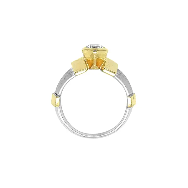 Nhẫn vàng đính đá zircon