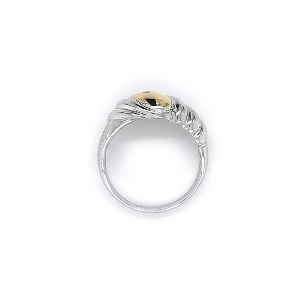 Nhẫn đính đá zircon làm từ vàng kết hợp