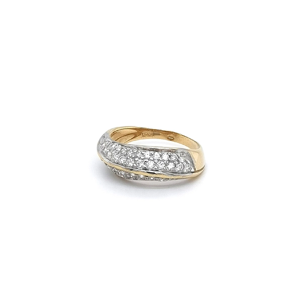 Nhẫn kết hợp vàng và zirconia