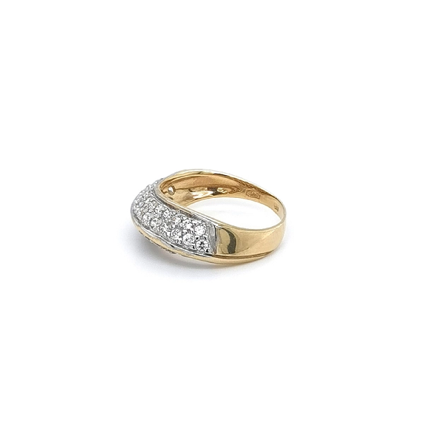 Nhẫn kết hợp vàng và zirconia