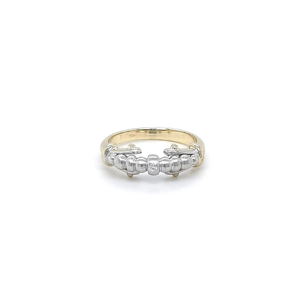 Nhẫn đính đá zircon làm từ vàng kết hợp