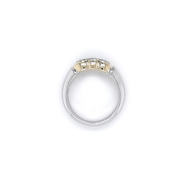 Nhẫn kết hợp vàng và zirconia