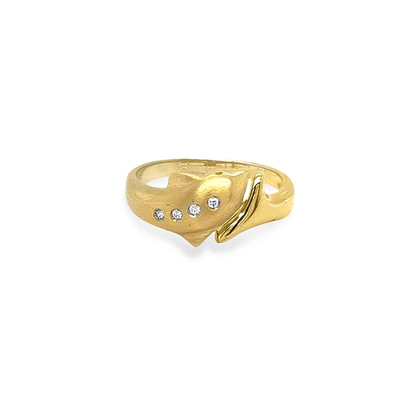 Nhẫn vàng hình cá heo đính đá zircon