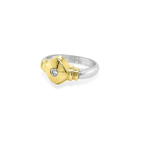 Nhẫn vàng đính zircon làm từ vàng kết hợp