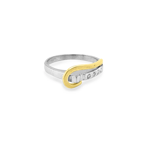 Nhẫn kết hợp vàng và zirconia