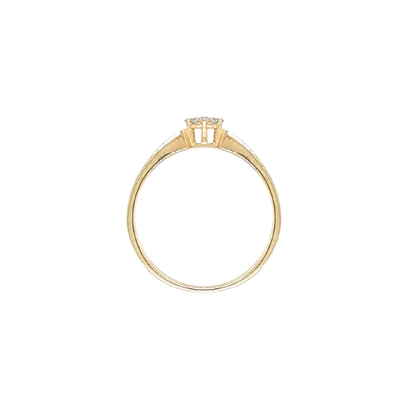 Nhẫn vàng đính đá zircon