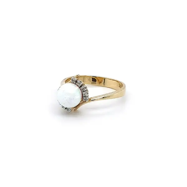 Nhẫn vàng đính ngọc opal và zircon