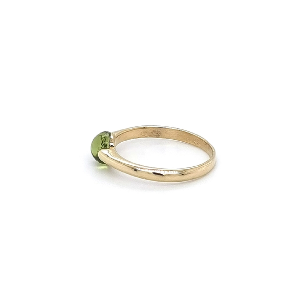 Nhẫn vàng đính đá peridot